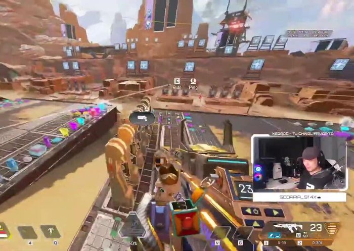 Emplea la tirolina para rescatar compañeros, permitiendo un rápido despliegue en la batalla.