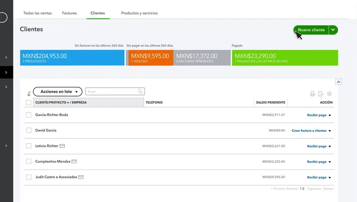 Selecciona el idioma de la factura y agrega archivos complementarios (opcional).