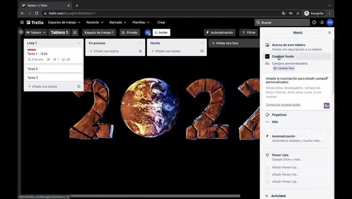 Invita a colaboradores a tu tablero usando correos electrónicos o un enlace compartido.