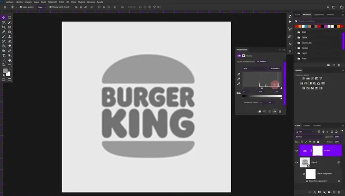 Redefinir los bordes y ajustar el contraste con la capa de ajuste de Curvas.