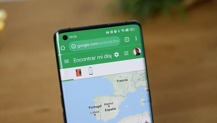 Acceder a 'Encontrar mi dispositivo' (Android): En un ordenador o móvil, escribe 'android.com/find' en la barra de direcciones e inicia sesión con la cuenta de Google del móvil perdido.