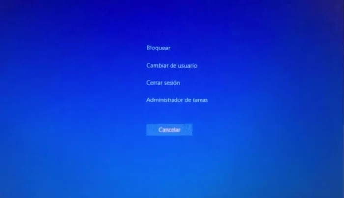 Selecciona "Administrador de tareas".