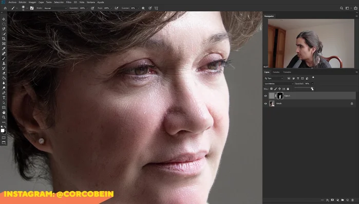 Ajustar la opacidad de la capa para controlar la intensidad del efecto de retoque.