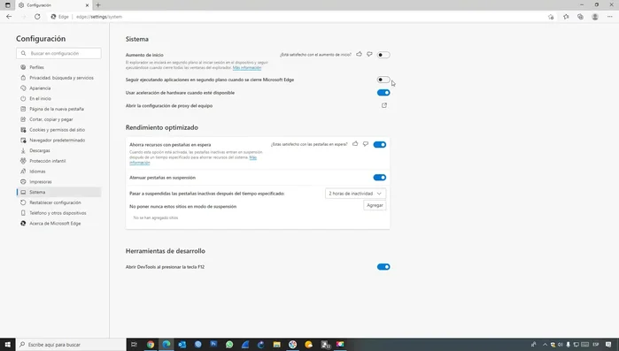 Desactiva el interruptor situado junto a la opción. Debería estar en posición de encendido (azul); al desactivarlo, se volverá gris.