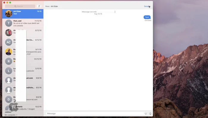 Hacer clic en el botón 'Compartir pantalla' o ir a 'Contactos de chat' y seleccionar 'Invitar a compartir pantalla' o 'Solicitar compartir pantalla'.