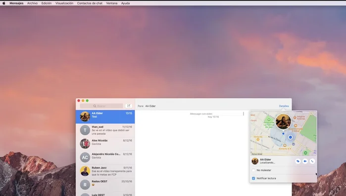Hacer clic en el botón 'Compartir pantalla' o ir a 'Contactos de chat' y seleccionar 'Invitar a compartir pantalla' o 'Solicitar compartir pantalla'.