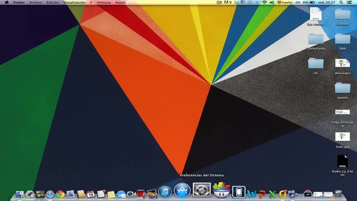 Dirígete a la sección "Dock".