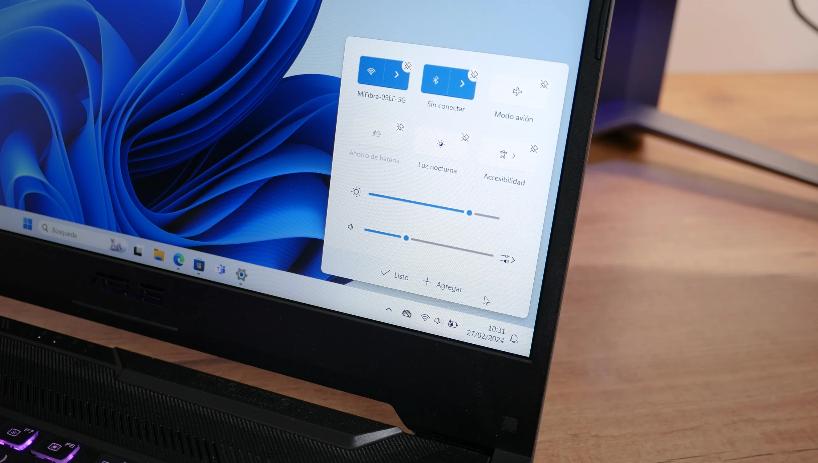 Configurar DOS Monitores para Portátil: Guía Completa y Solución de Problemas