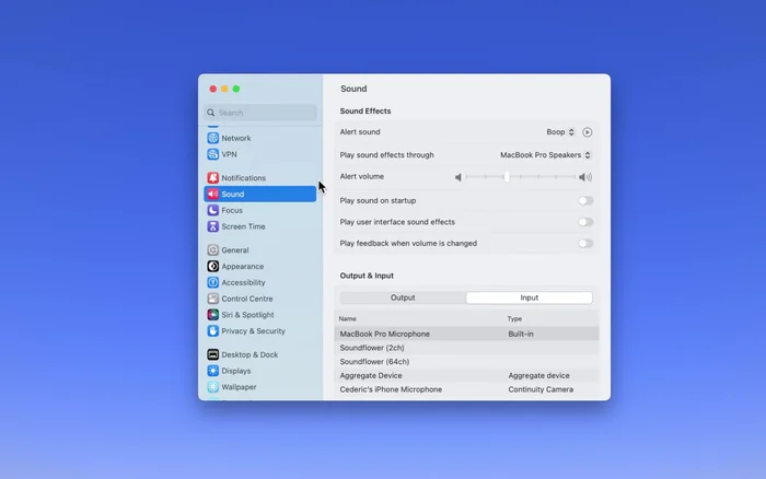 Asegúrate de que el volumen de entrada no esté silenciado.