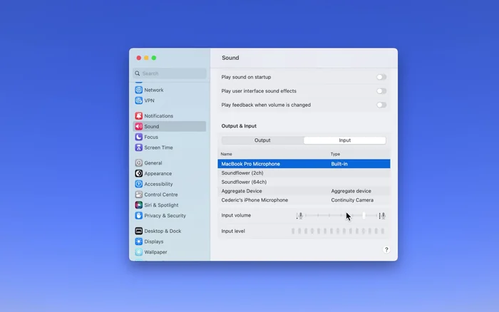 Asegúrate de que el volumen de entrada no esté silenciado.