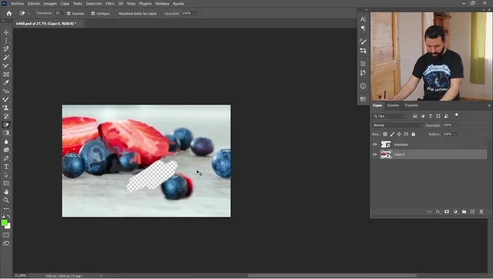 Herramienta Borrador Mágico: Borra áreas de color similar.
