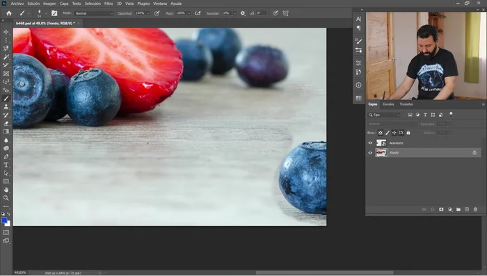 Herramienta Pincel de Historia: Restaura partes de la imagen a un estado anterior.