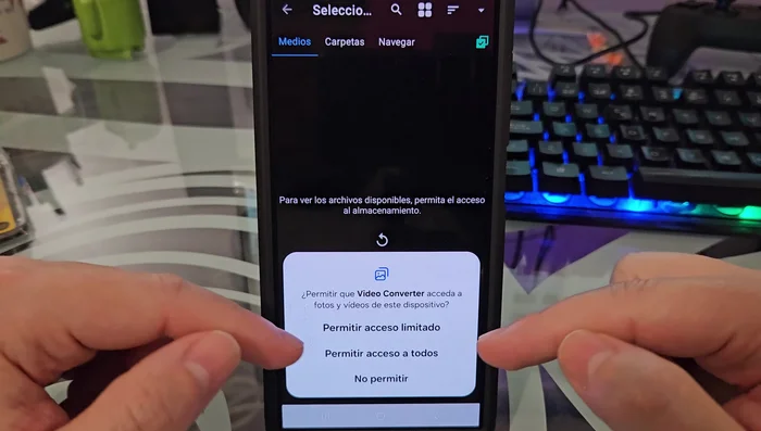 Permitir el acceso a la aplicación para acceder a los vídeos de tu galería.