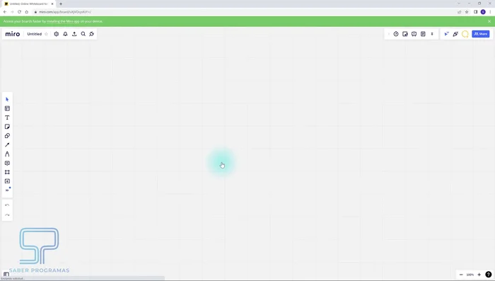 Crear un tablero nuevo: Haz clic en 'New Board'. Se te mostrarán plantillas, pero por ahora, empieza desde cero.