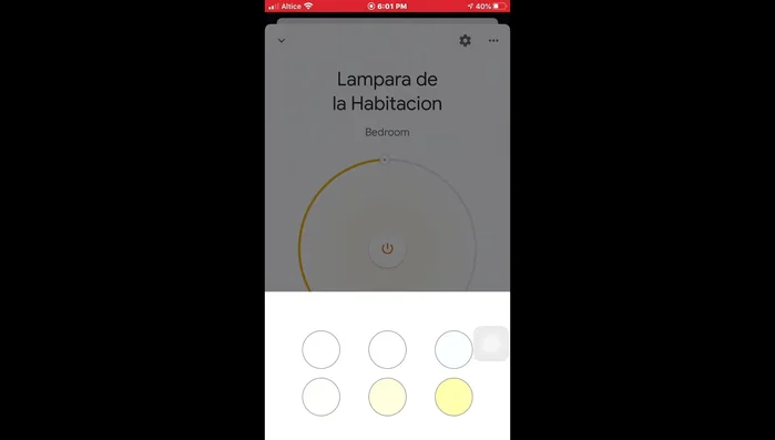 Mantén presionado el color seleccionado hasta que la lámpara cambie al color elegido. Esto guarda la configuración.