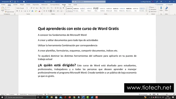 En 'Establecer el idioma de corrección', selecciona tu idioma y país.