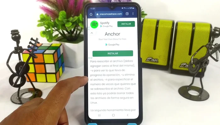 Reemplazar `<número_de_veces>` con el número de veces que se quiere sobreescribir el archivo (cuanto mayor, más seguro). Reemplazar `<ruta_del_archivo>` con la ruta completa del archivo a eliminar.