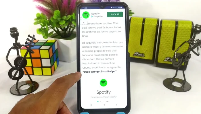 Instalar `wipe` con el comando `sudo apt-get install wipe`.