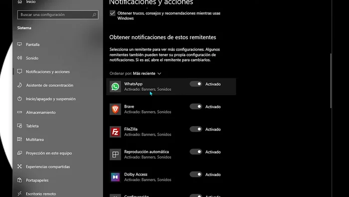 Habilitar notificaciones para WhatsApp Desktop (si se usa la aplicación de escritorio).