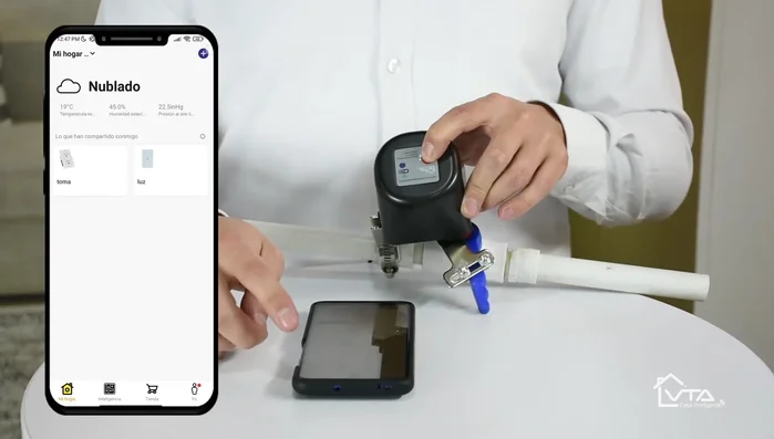 Abrir la aplicación móvil Vicasa, ir a 'Más controles' y encontrar el controlador de válvulas.