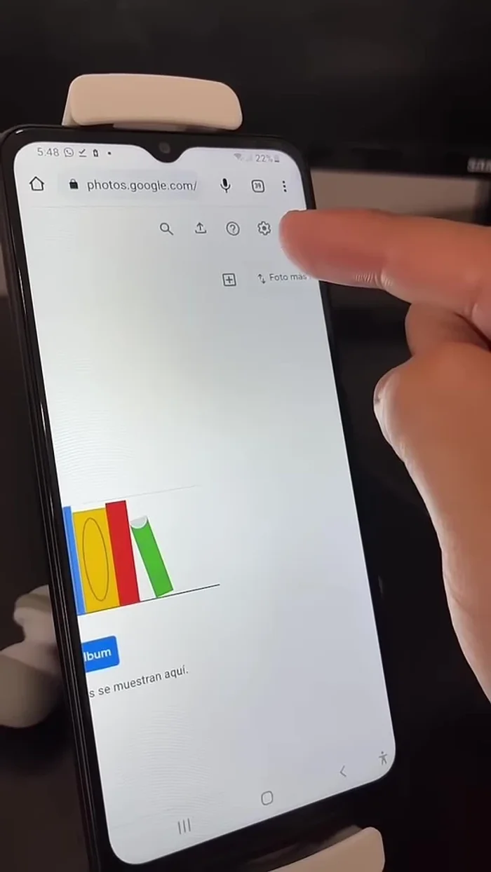 Presiona "Configuraciones".