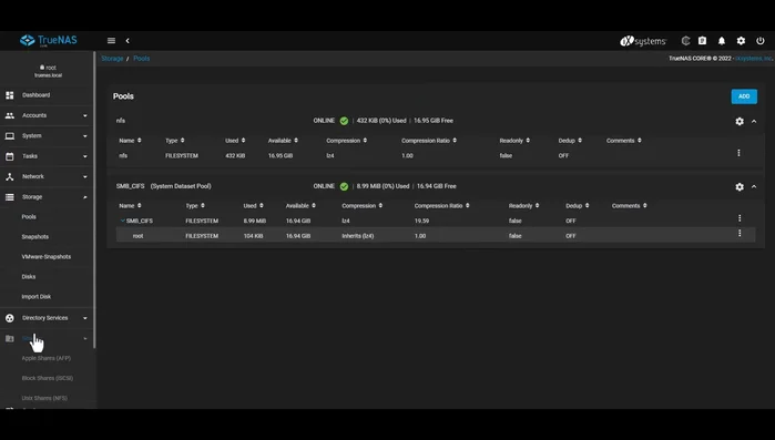 Agregar el share NFS. Especificar la ruta (ej: '/mnt/nfs'). Activar las opciones 'Read-only' y 'Sync'. Dar clic en 'Submit' para habilitar el servicio.