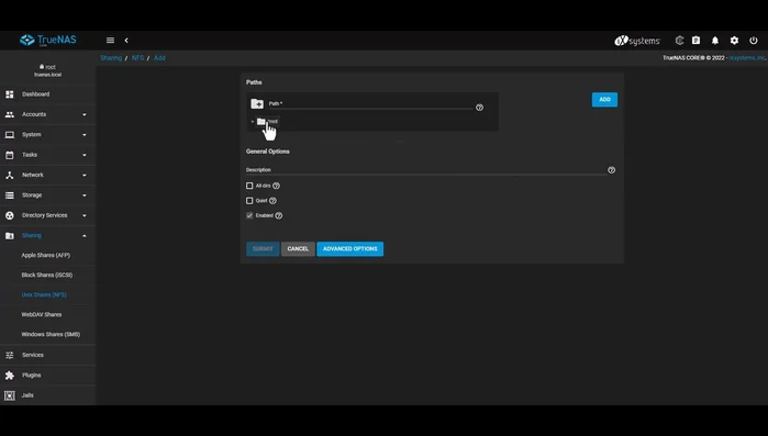 Agregar el share NFS. Especificar la ruta (ej: '/mnt/nfs'). Activar las opciones 'Read-only' y 'Sync'. Dar clic en 'Submit' para habilitar el servicio.