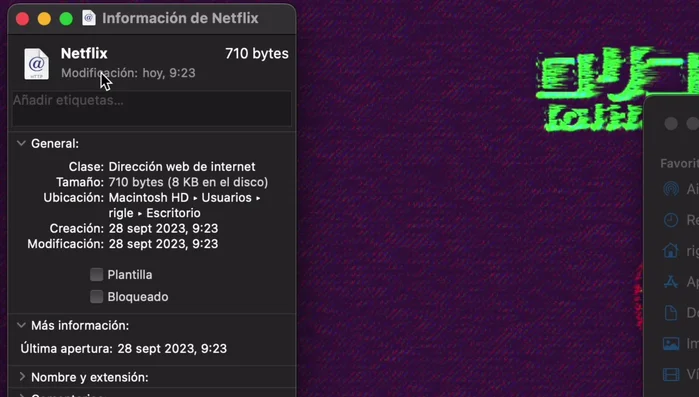 Arrastra el icono descargado sobre el icono pequeño que aparece en la ventana de información del acceso directo. Reemplazará el icono predeterminado.
